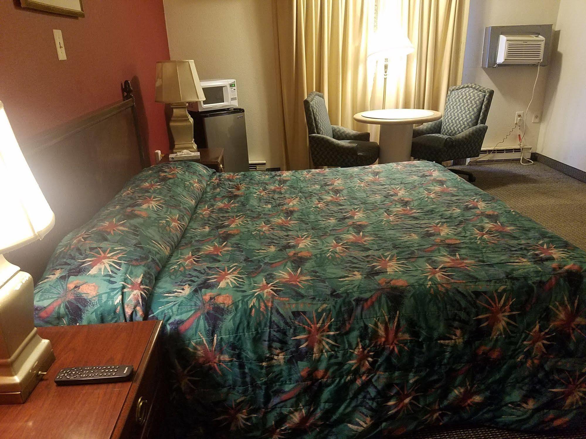 Maplehurst Motel Tunkhannock Kültér fotó