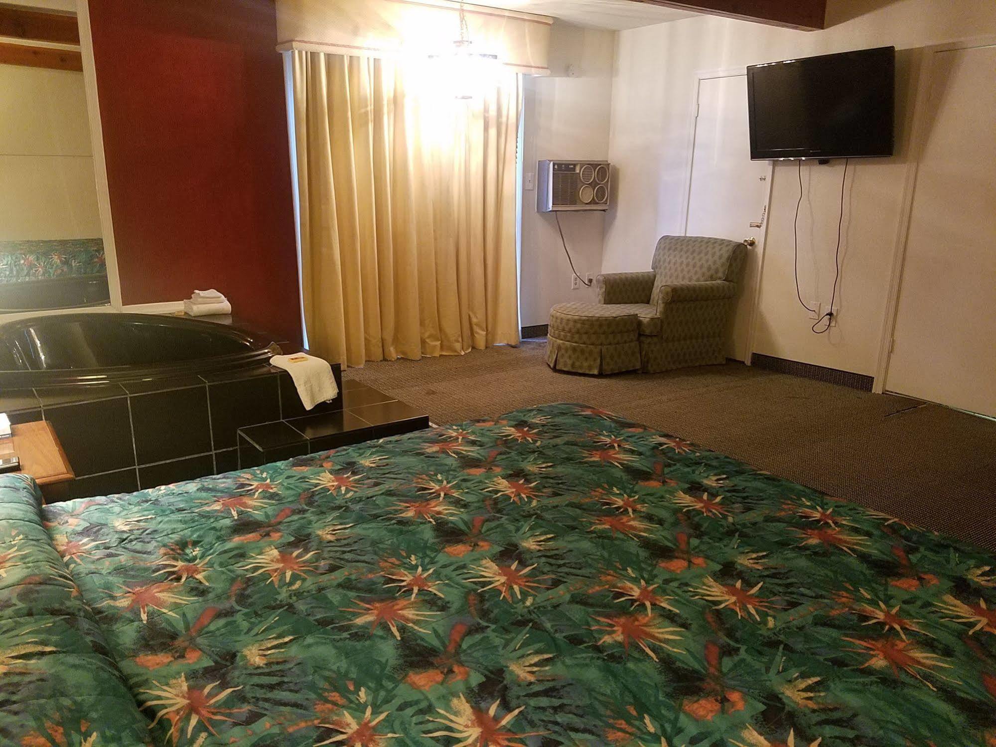 Maplehurst Motel Tunkhannock Kültér fotó